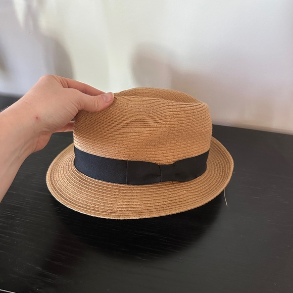 Talula Tan and Black Hat - Picture 2 of 3